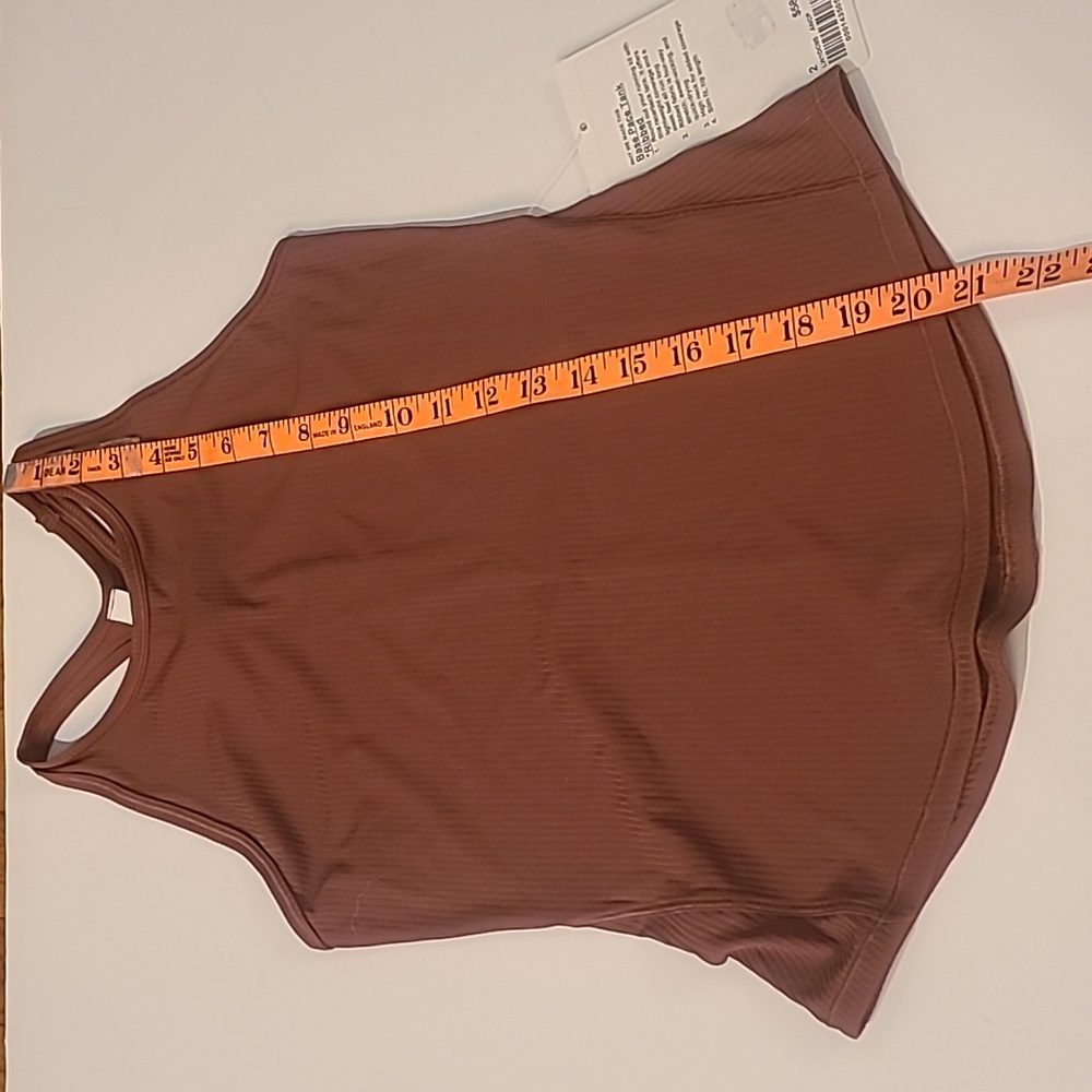 #82 NWT Lululemon Base Pace Ribbed Tank size 2 t1192 - Picture 3 of 7